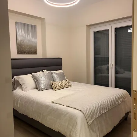 Апартаменты An Oasis By The Кьятон